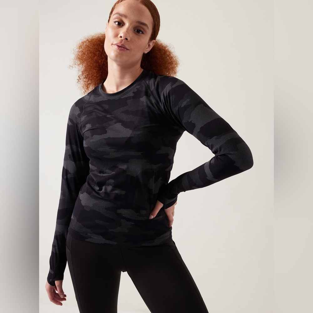 Athleta Momentum Seamless Long Sleeve